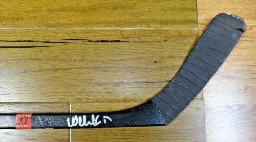 משחק חתום של וונדל קלארק השתמש במקל הוקי גיימר קשוח כדי למצוא - משחק חתימה של NHL משומש