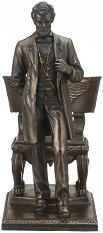 כלי מתנה של האוקיאנוס השקט אברהם לינקולן צלמית עומדת ליד כיסא עם נשר