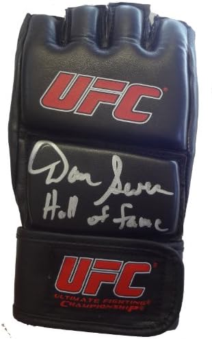 דן החיה Severn חתימה על חתימת UFC אימונים כפפת קרב עם הוכחה, תמונה של דן חותם לנו, PSA/DNA מאומתת, אליפות קרב אולטימטיבית,