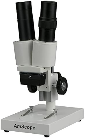 מיקרוסקופ סטריאו משקפת נייד 104-פי, עיניות פי 10 ופי 15, הגדלה פי 20 ופי 30, מטרה פי 2, תאורת סביבה, לוח במה שחור/לבן הפיך,